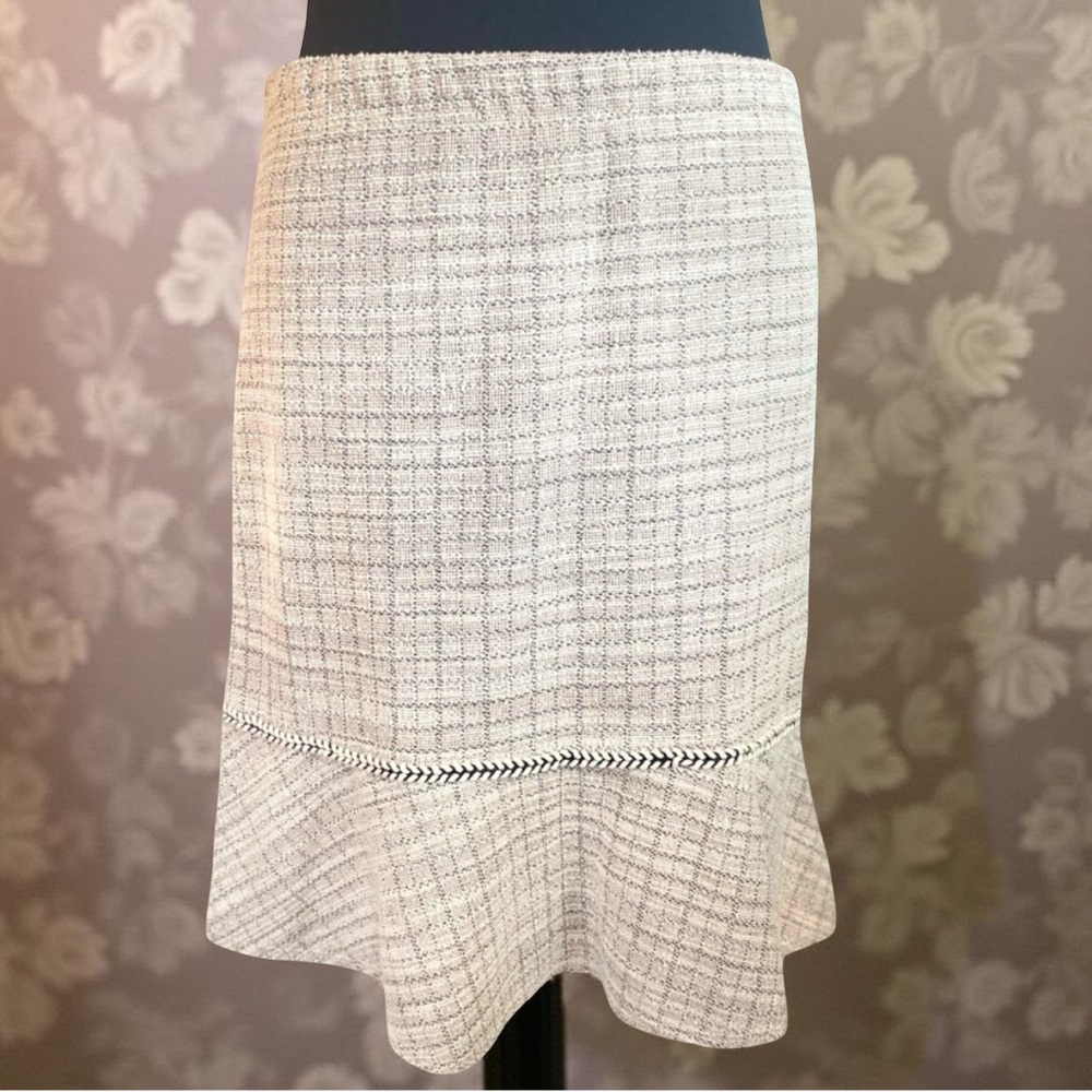 NWT Max Studio Tweed Pencil Skirt in Pale Pink & Black
